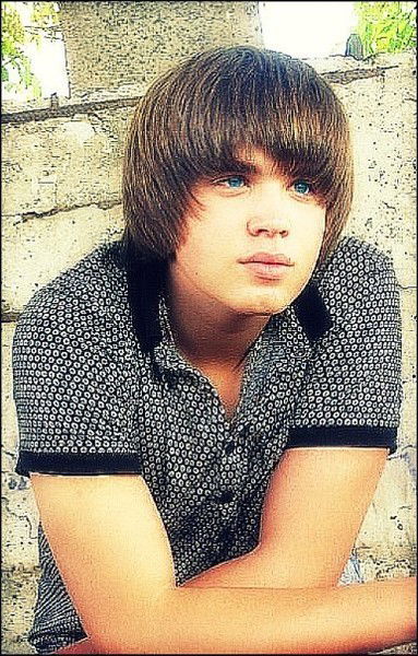 Женя Максименко