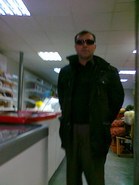 Pахмонджон Pазаков