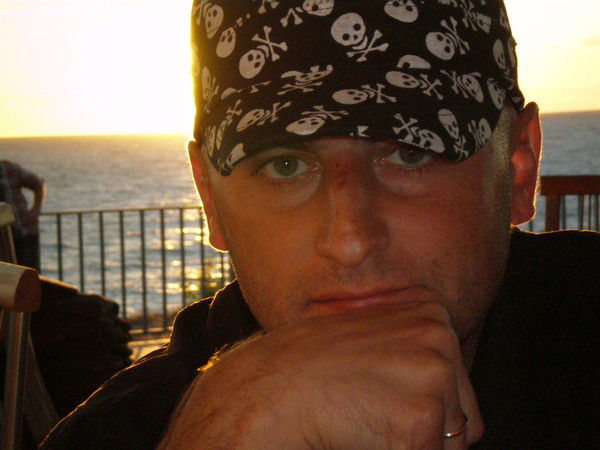 Александр Русаков