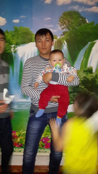 Алибек-Айнур Бекеновы