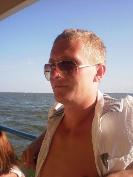 Максим Добровольський