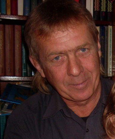 Анатолий Шмырев