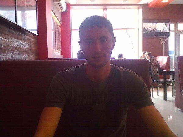 Андрей Паринов