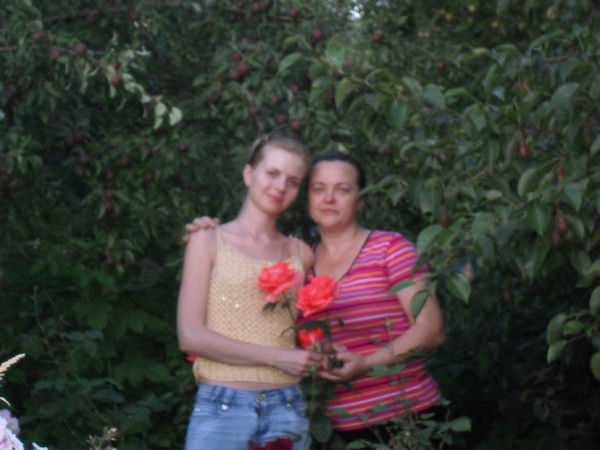 Лариса Ахматова