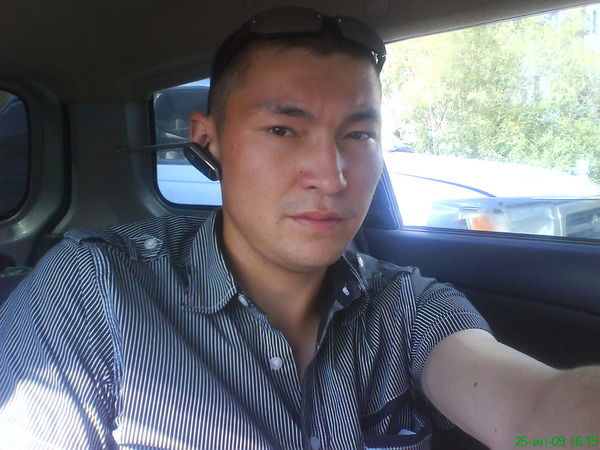 Сергей Попов