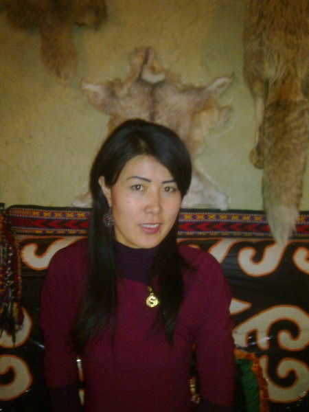 Жыпара Белeкбаева