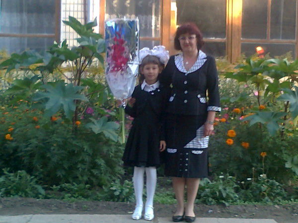 Лариса Кадерова