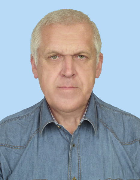 Александр Голик