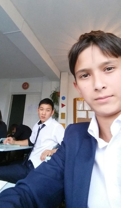 Равшан Канапиев