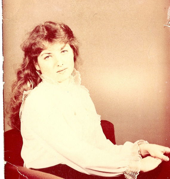 Елена Лукашова