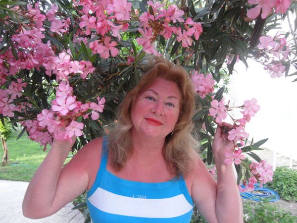 Галина Хлопенова