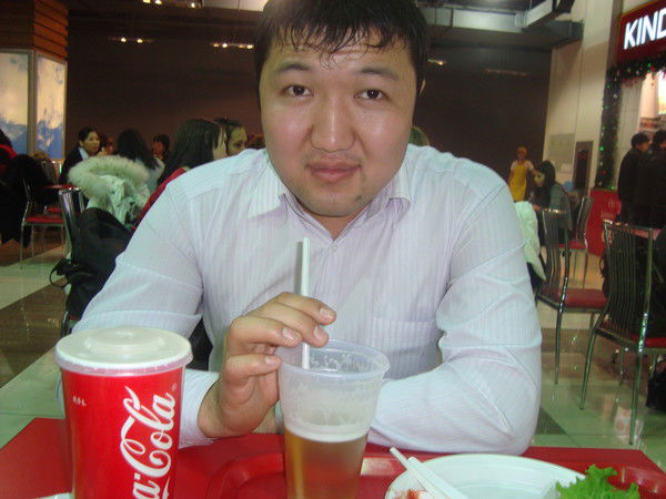 Маулен Нураков