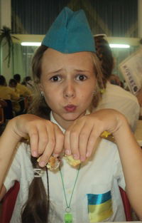 Маленька Карамелька