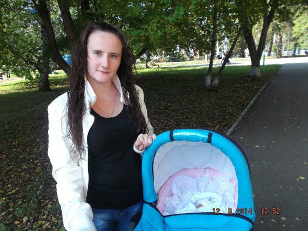 Оля Артемьева