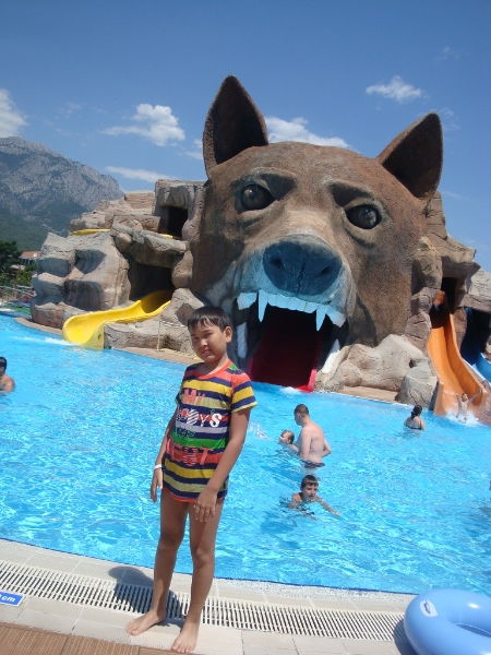 Жандос Балабеков