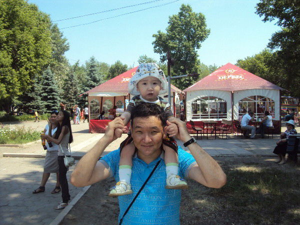 Мерхат Бектуров