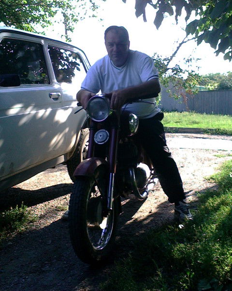 Толстов Александр