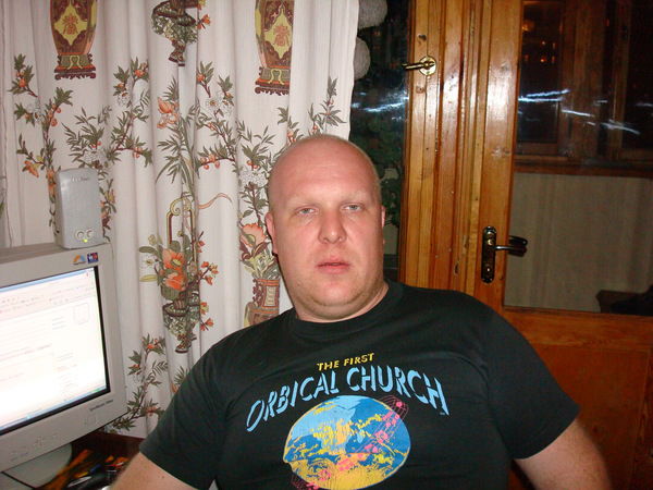 Александр Лещ