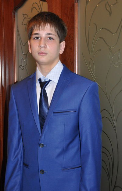 Александр Горин