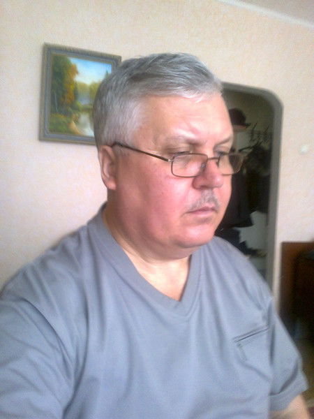 Александр Ломакин