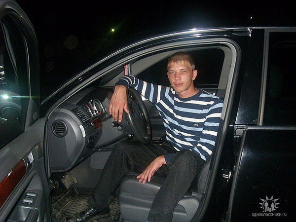 Олег Карпов