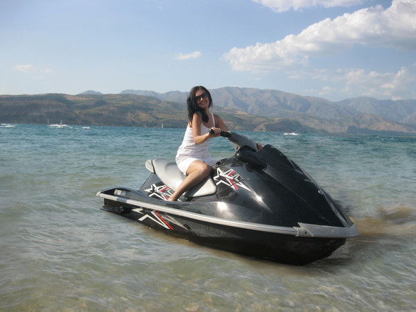 Анастасия Замешаева