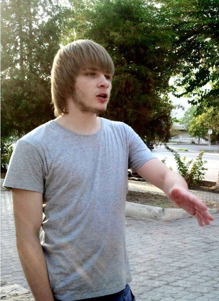 Слава Горкин