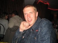 Алексей Тихонов