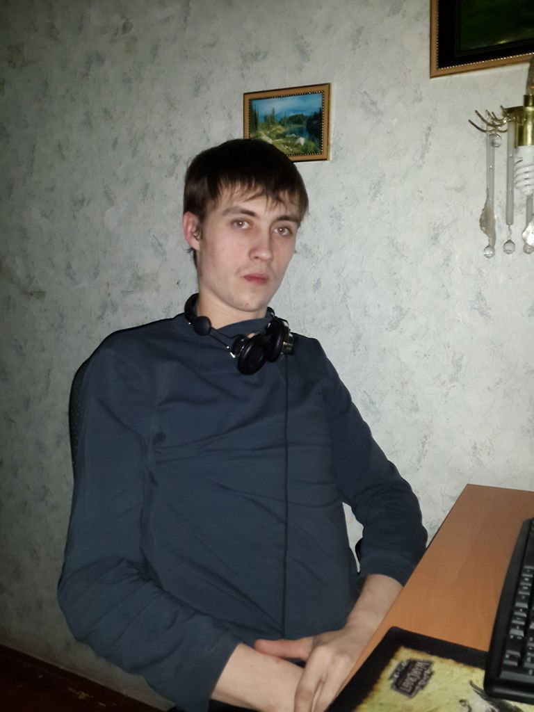 Денис Шевелев