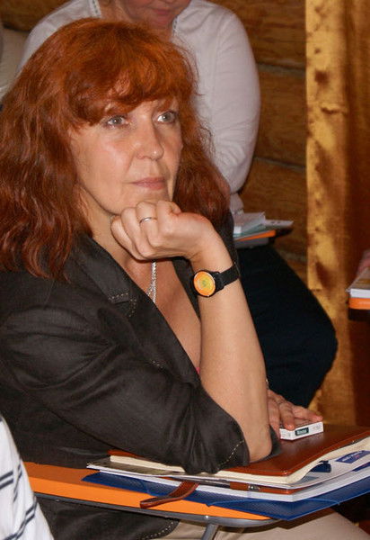 Елена Дурнова