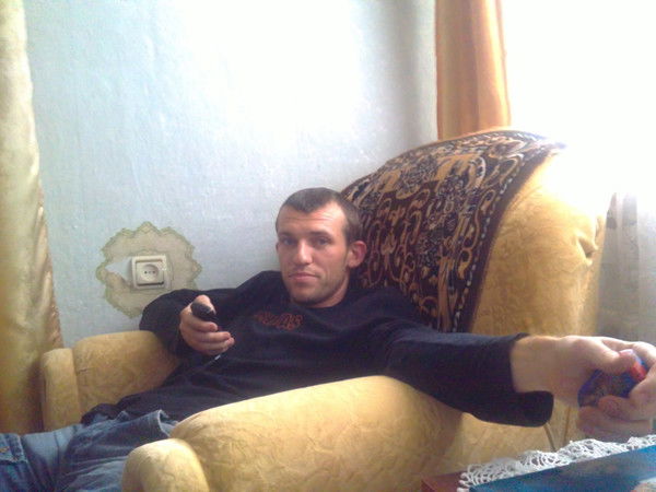 Антон Капорин