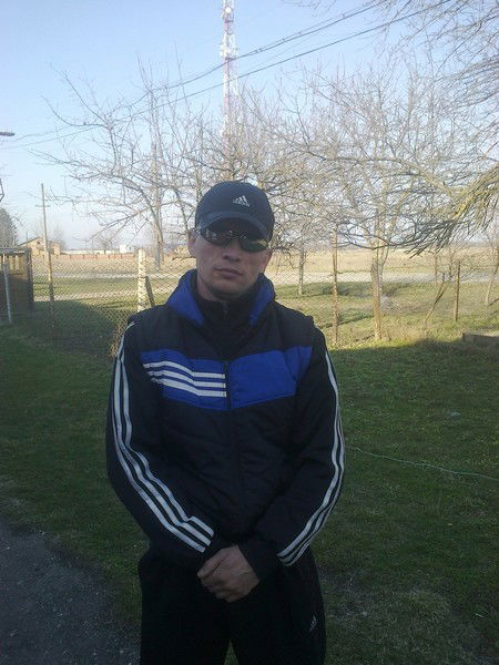 Данил .........