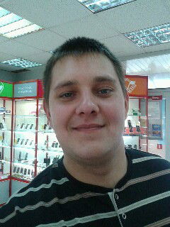 Денис Самохвалов