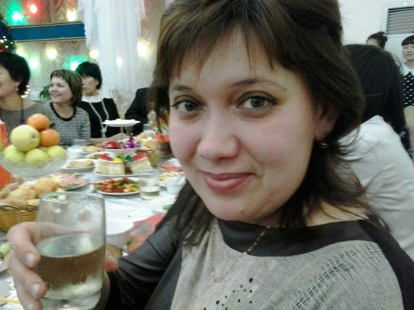 Лариса Остроухова (Инамова)