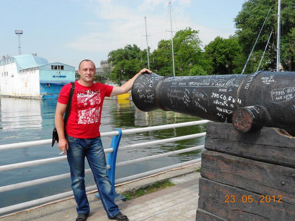 Александр Саенко