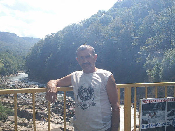 Анатолий Казюра