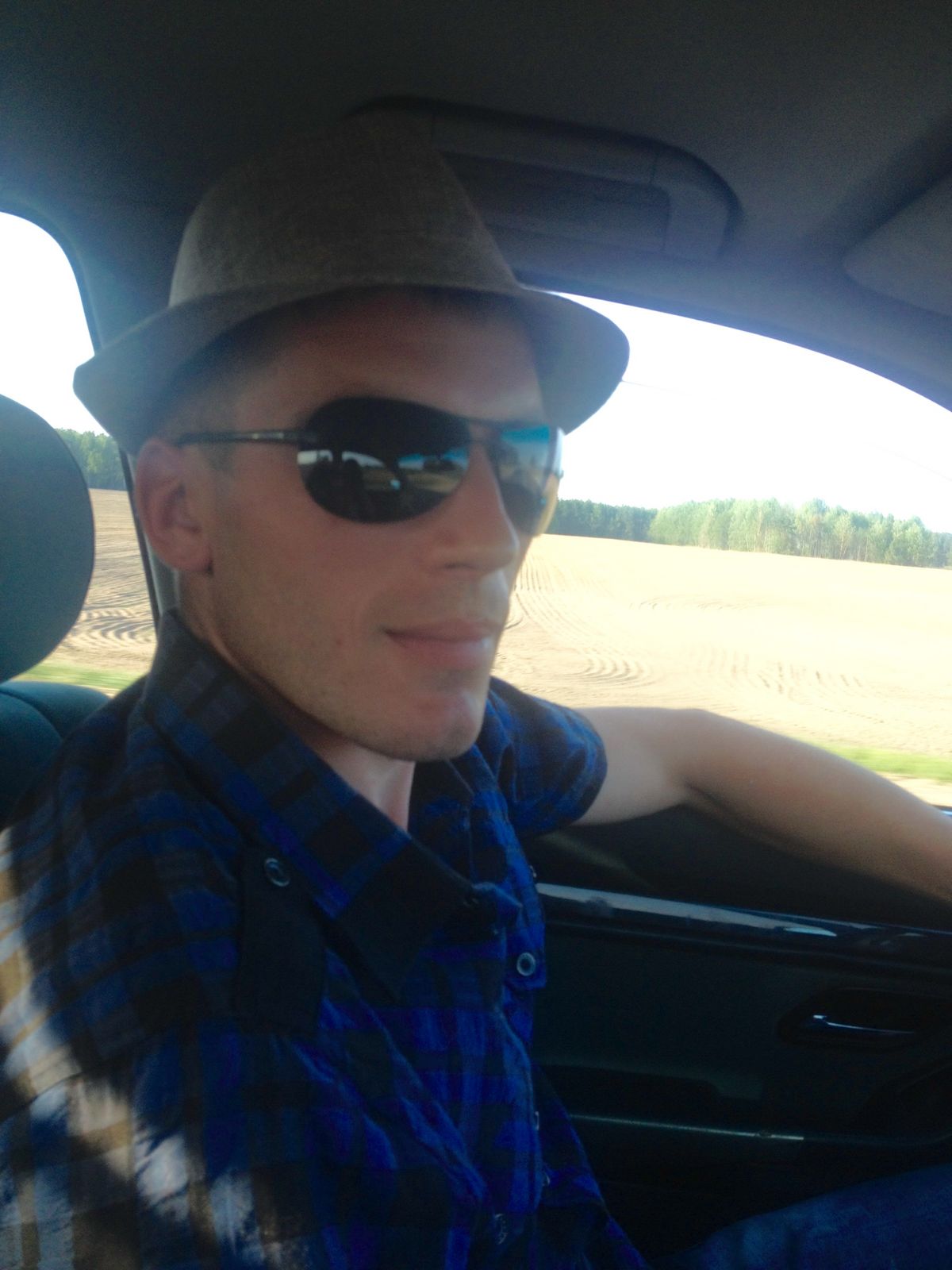 Олег Лахманенко