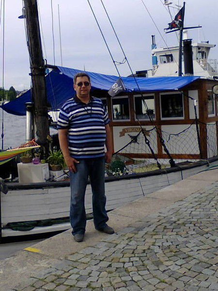 Роман Шереметов