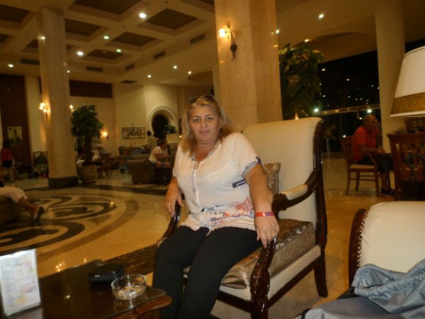 Татрова Изета