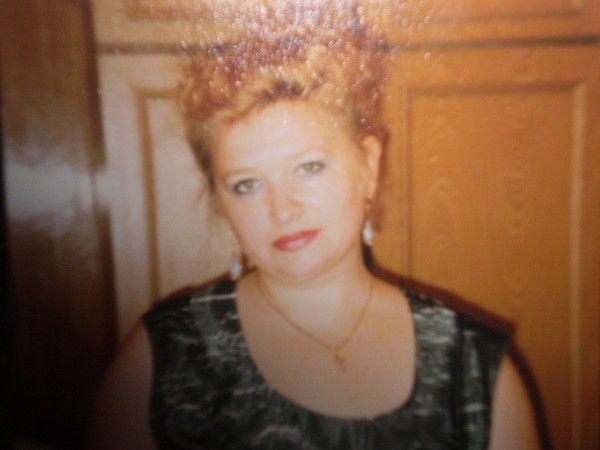 Елена Максимова