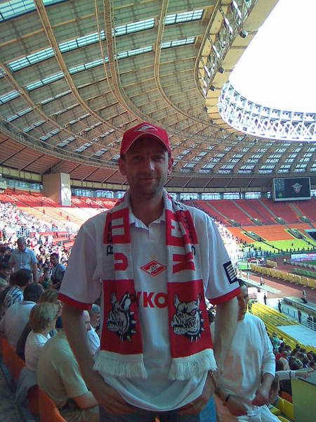 Олег Леонов