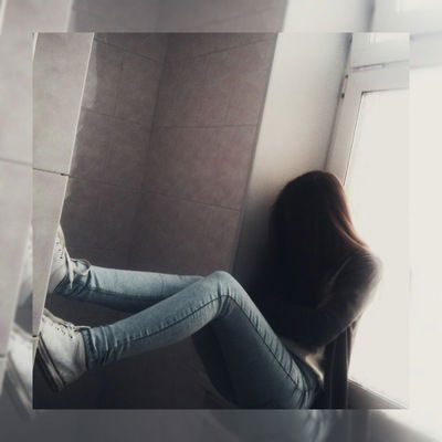 Полина Отлеузова