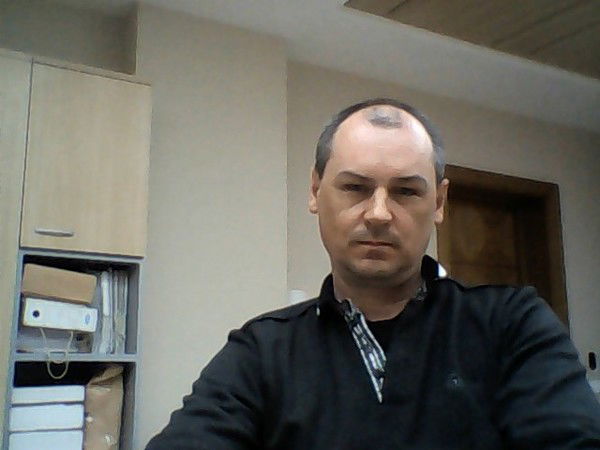 Олег Харитонов