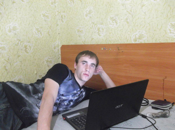 Саня Шмелёв