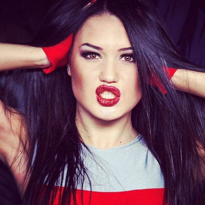 Даша-И-Милена Леонова-И-Петрова