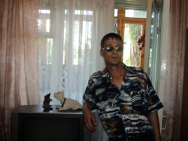 олег есаулов