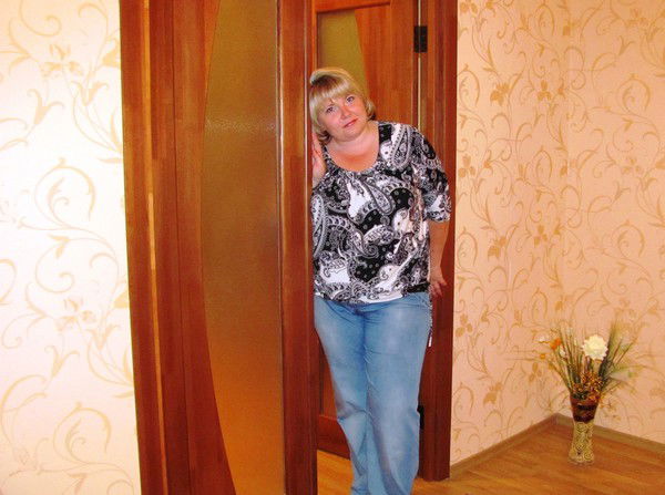 Анна Шмукста