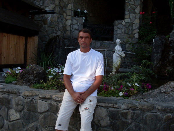 Александр Безбородов