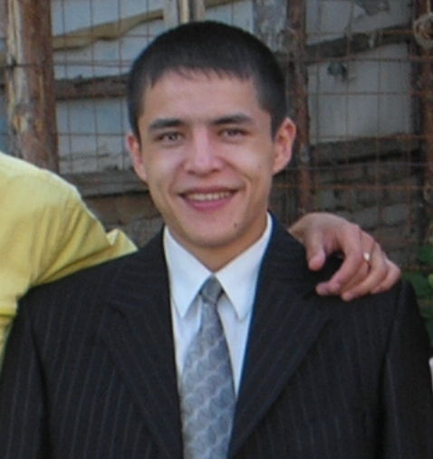 Рустам Тапаков