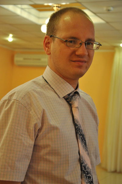 Антон Ермолаев